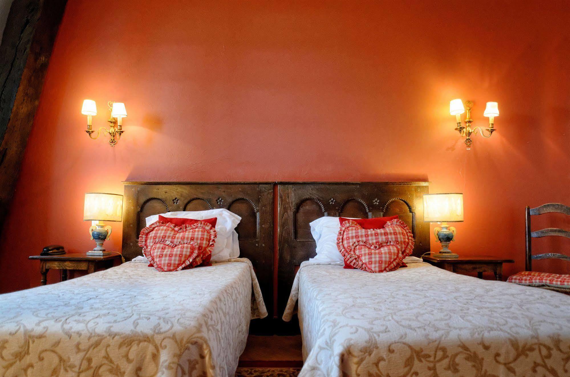 Grand Hotel De L'Abbaye Beaugency Zewnętrze zdjęcie