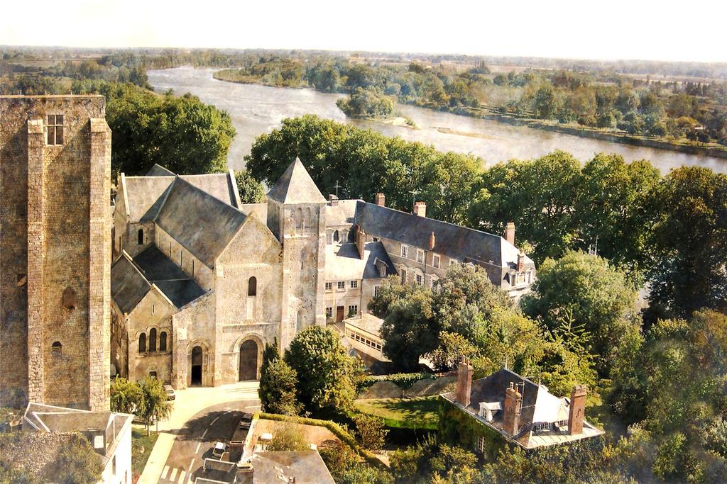 Grand Hotel De L'Abbaye Beaugency Zewnętrze zdjęcie
